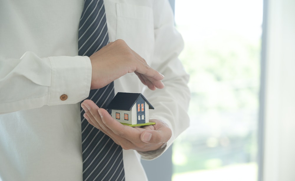 Comprendre la résiliation de contrat d'assurance habitation : Guide à l'intention des locataires et propriétaires