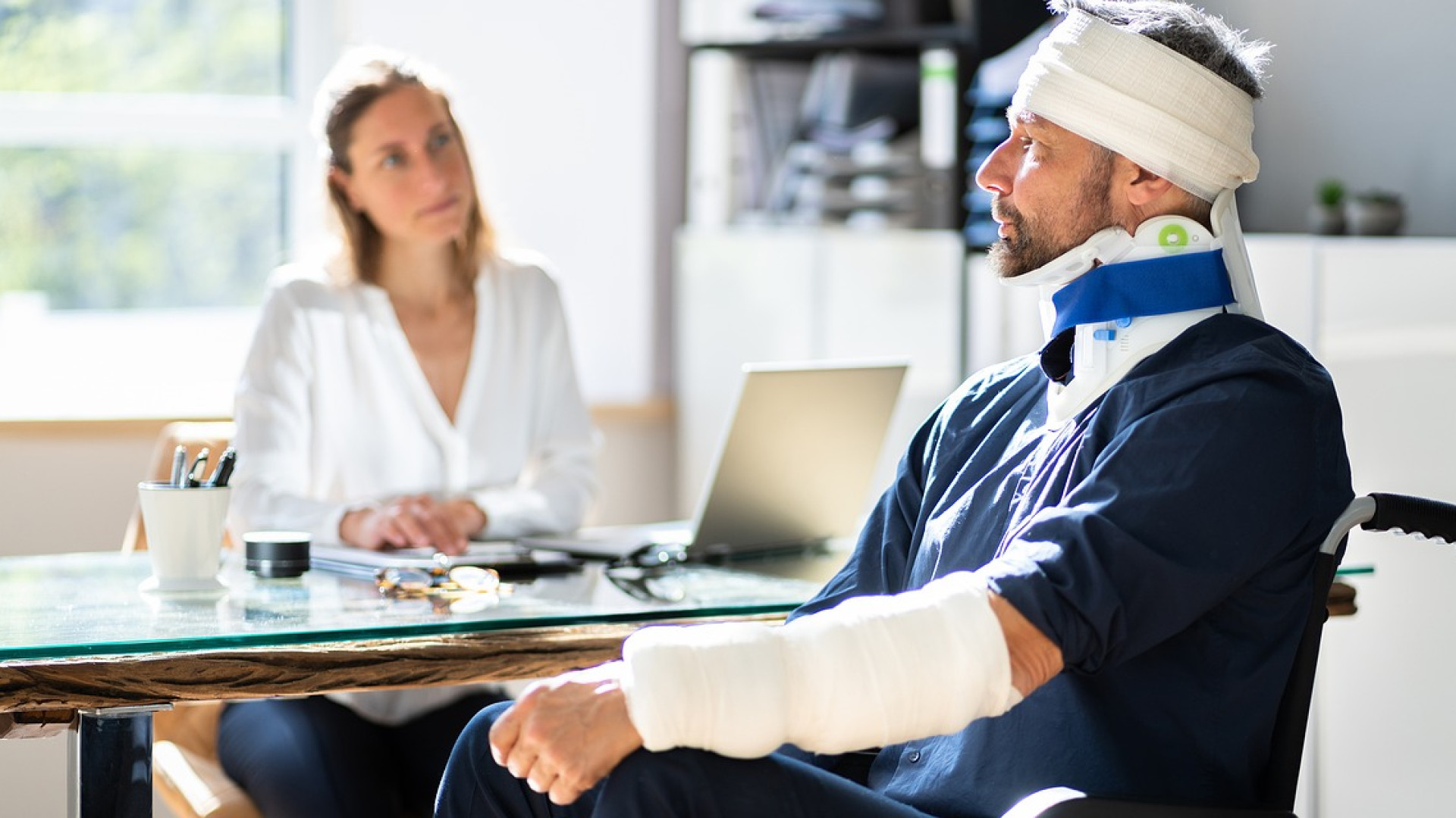 Un de vos proches est en garde à vue ? Voici comment procéder