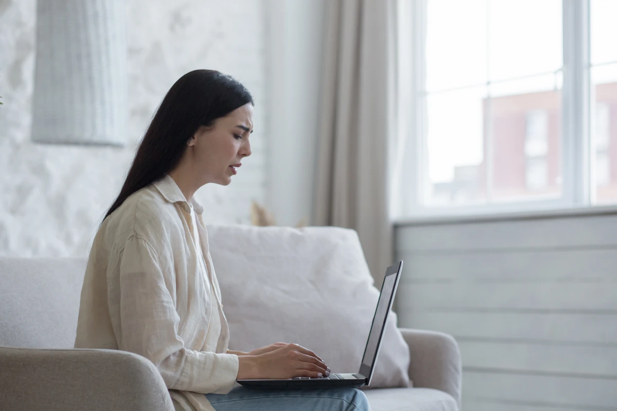 Divorce à l'amiable en ligne sans juge : une procédure simplifiée pour les couples