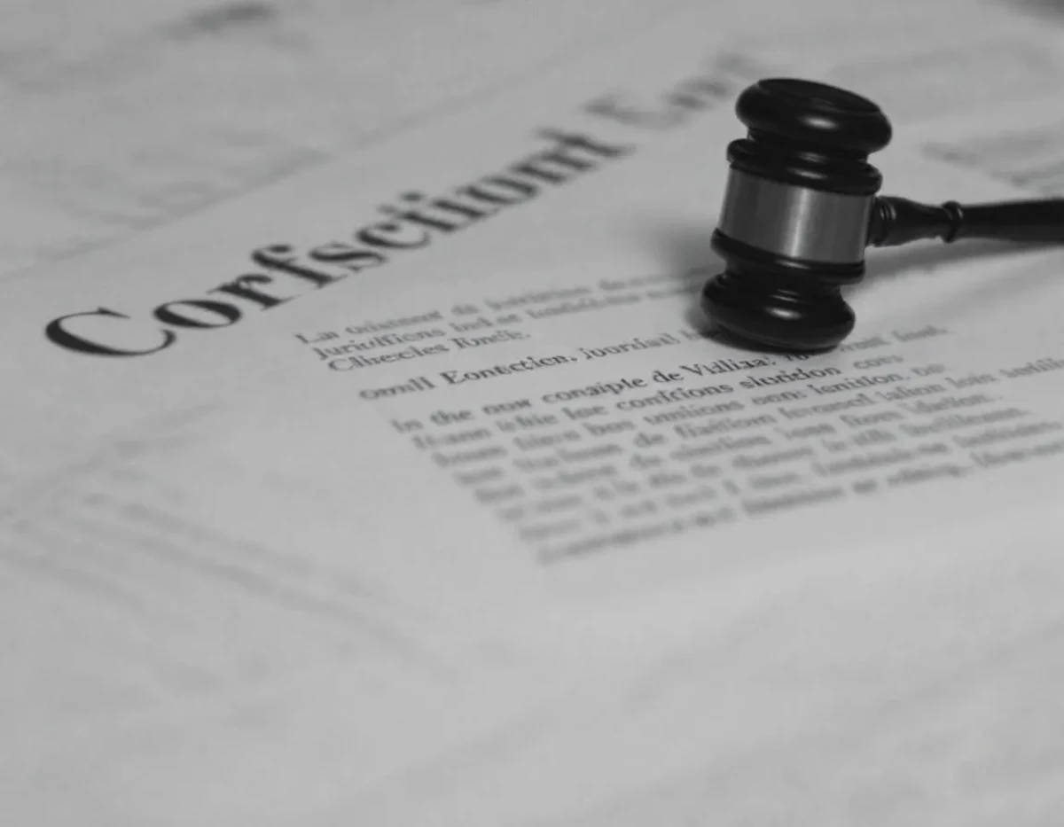 La Quintessence Juridique des Contrats Internationaux : Analyse des Conditions de Validité