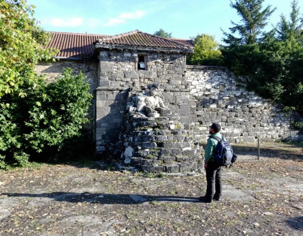 Les Arcanes du Notariat : Maîtriser les Démarches et Actes Authentiques